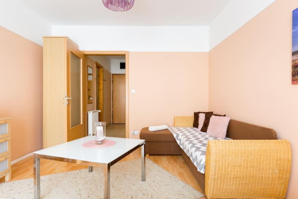 Acacia City Center Apartment Budapeszt Zewnętrze zdjęcie